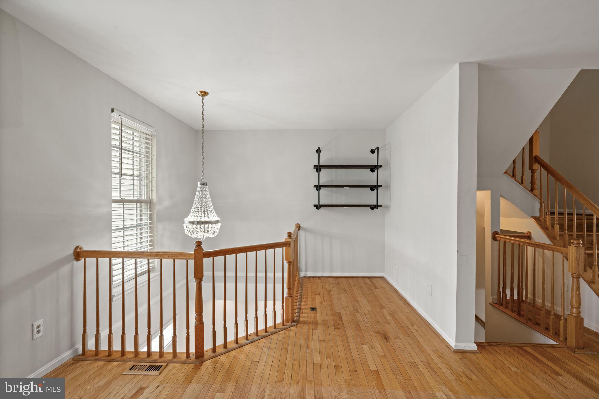 WORTHINGTON WOODS - Residential Lease