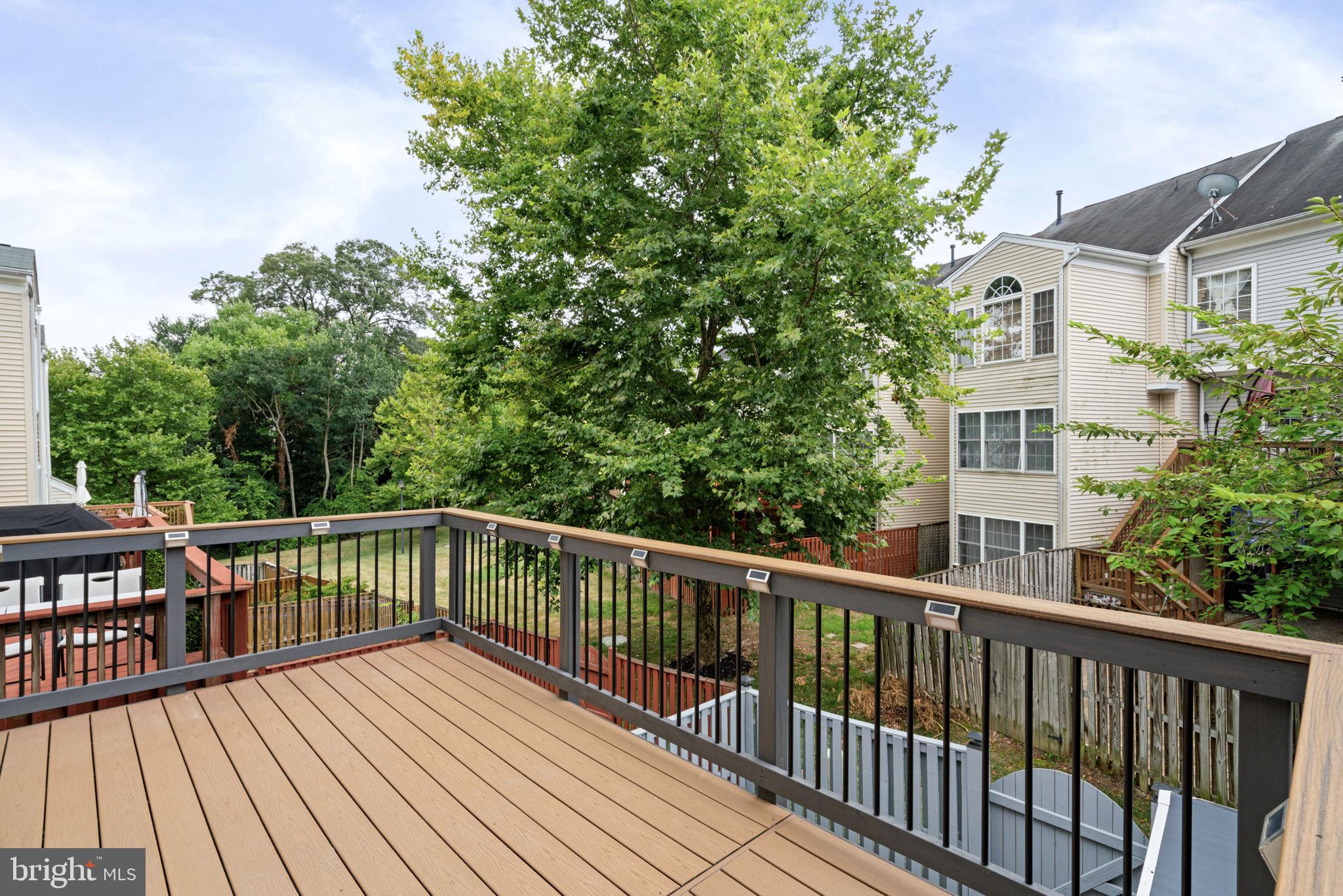 WORTHINGTON WOODS - Residential Lease