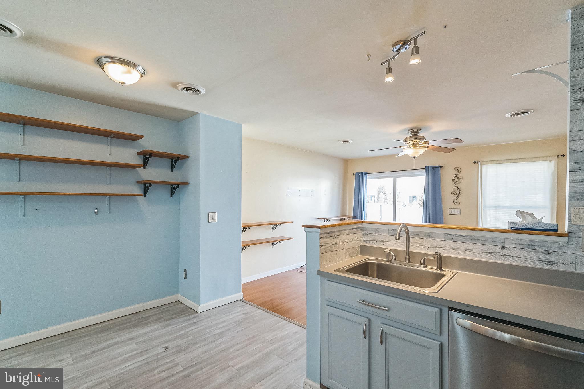 PORT RICHMOND - Residential