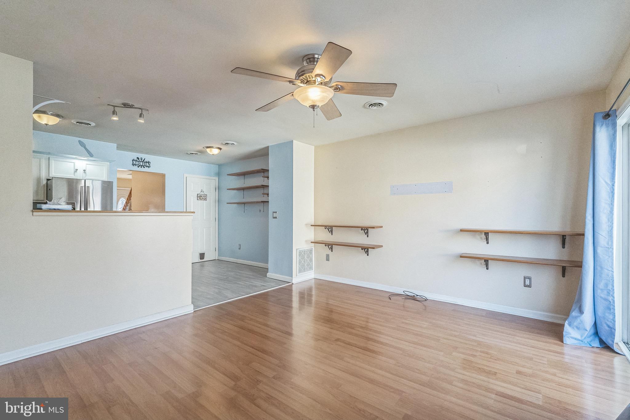 PORT RICHMOND - Residential