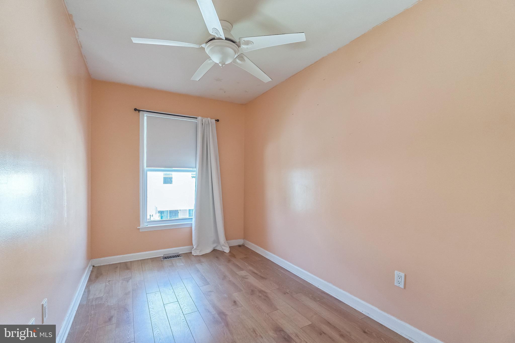 PORT RICHMOND - Residential