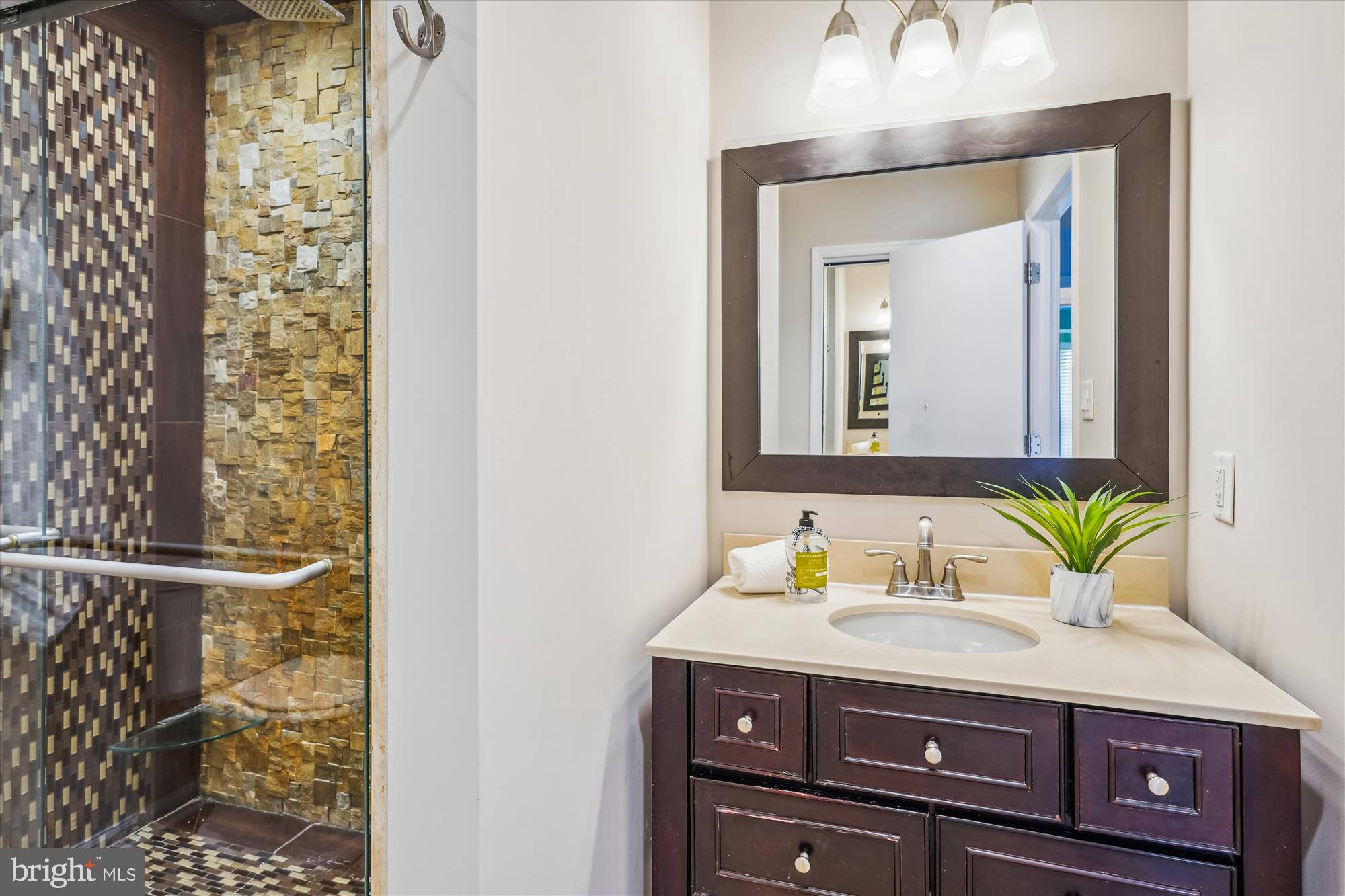 MILL CRK TOWNE EAST - Residential