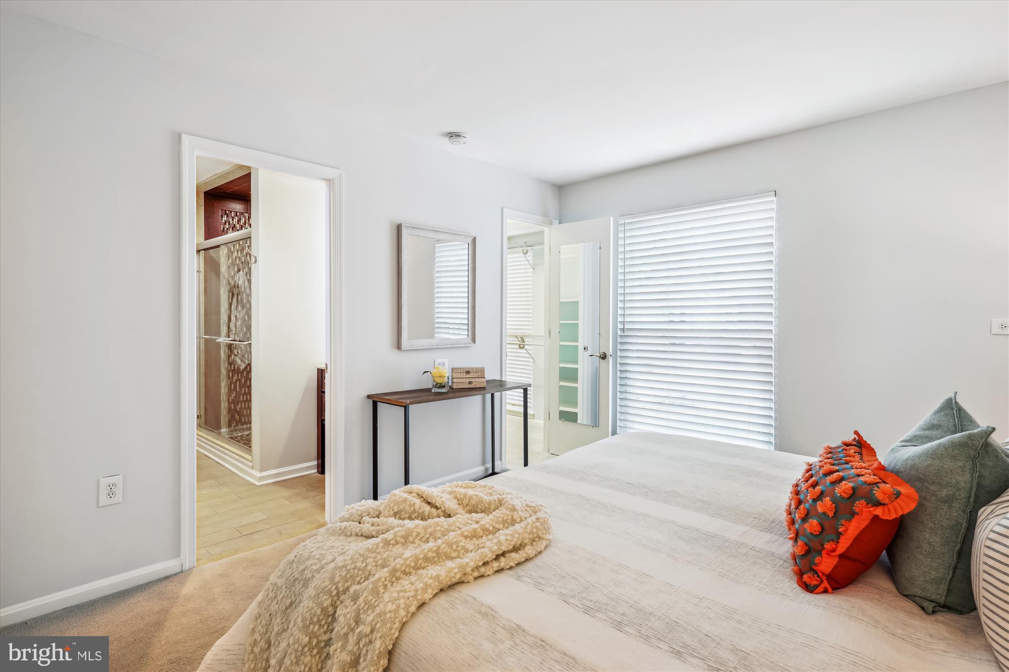 MILL CRK TOWNE EAST - Residential