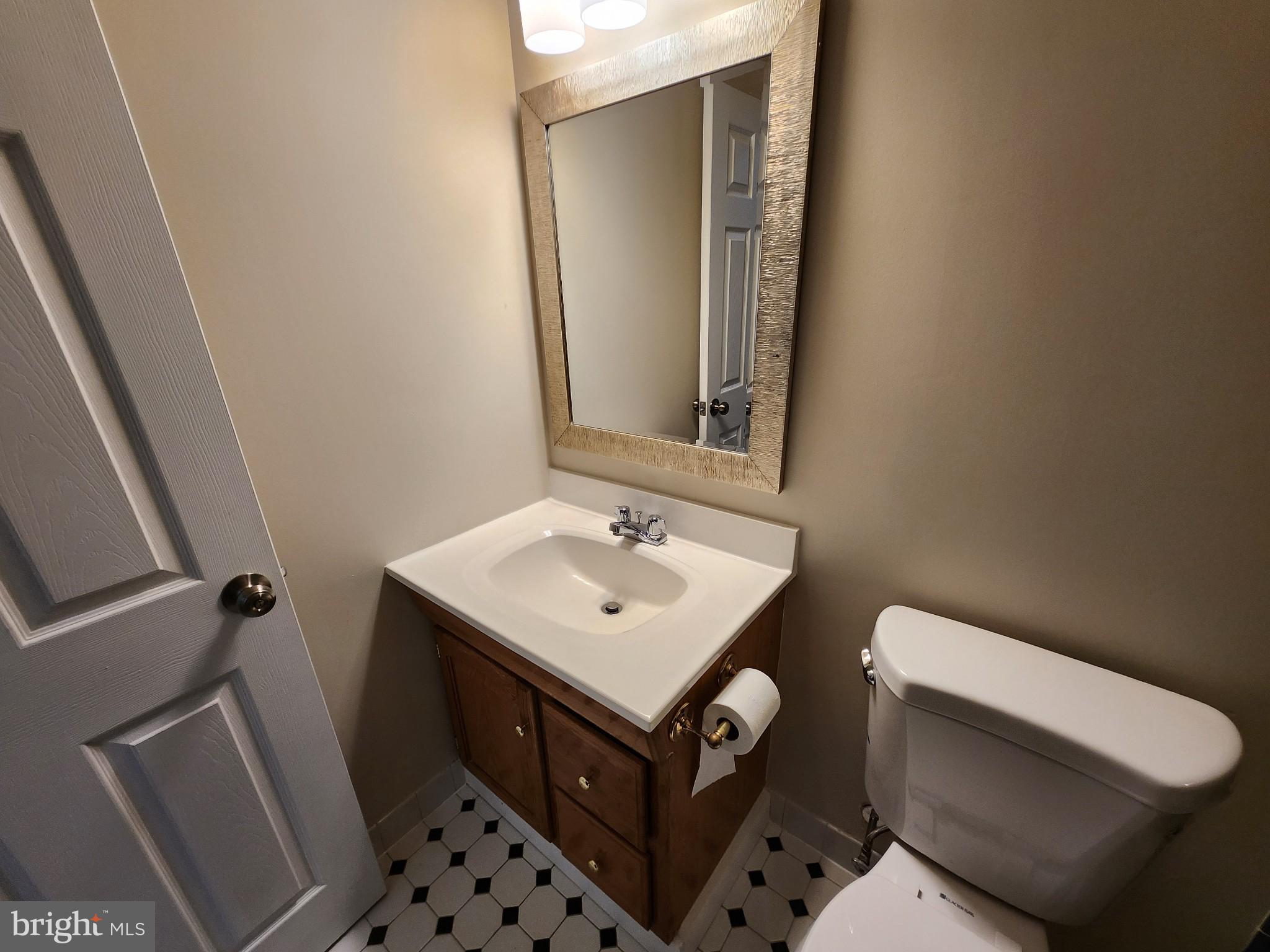 SAXONY MANOR - Residential Lease