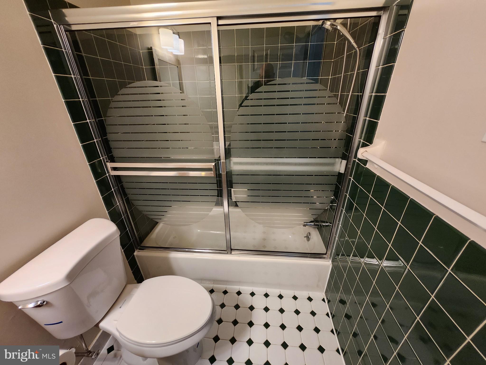 SAXONY MANOR - Residential Lease