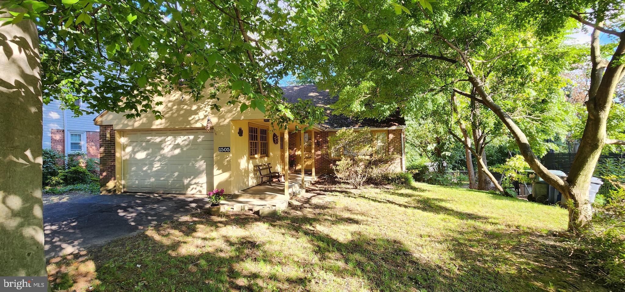 1505 EDGE HILL ROAD