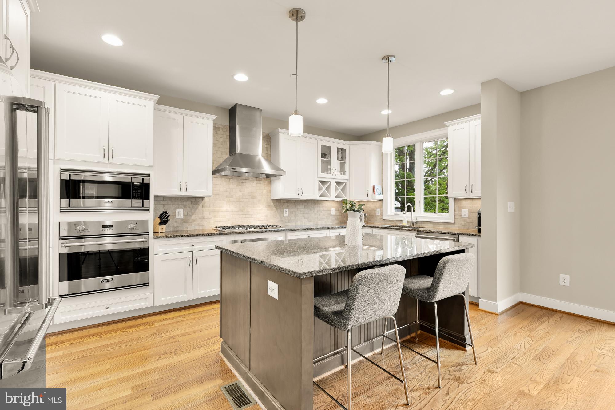 KENSINGTON TERRACE - Residential