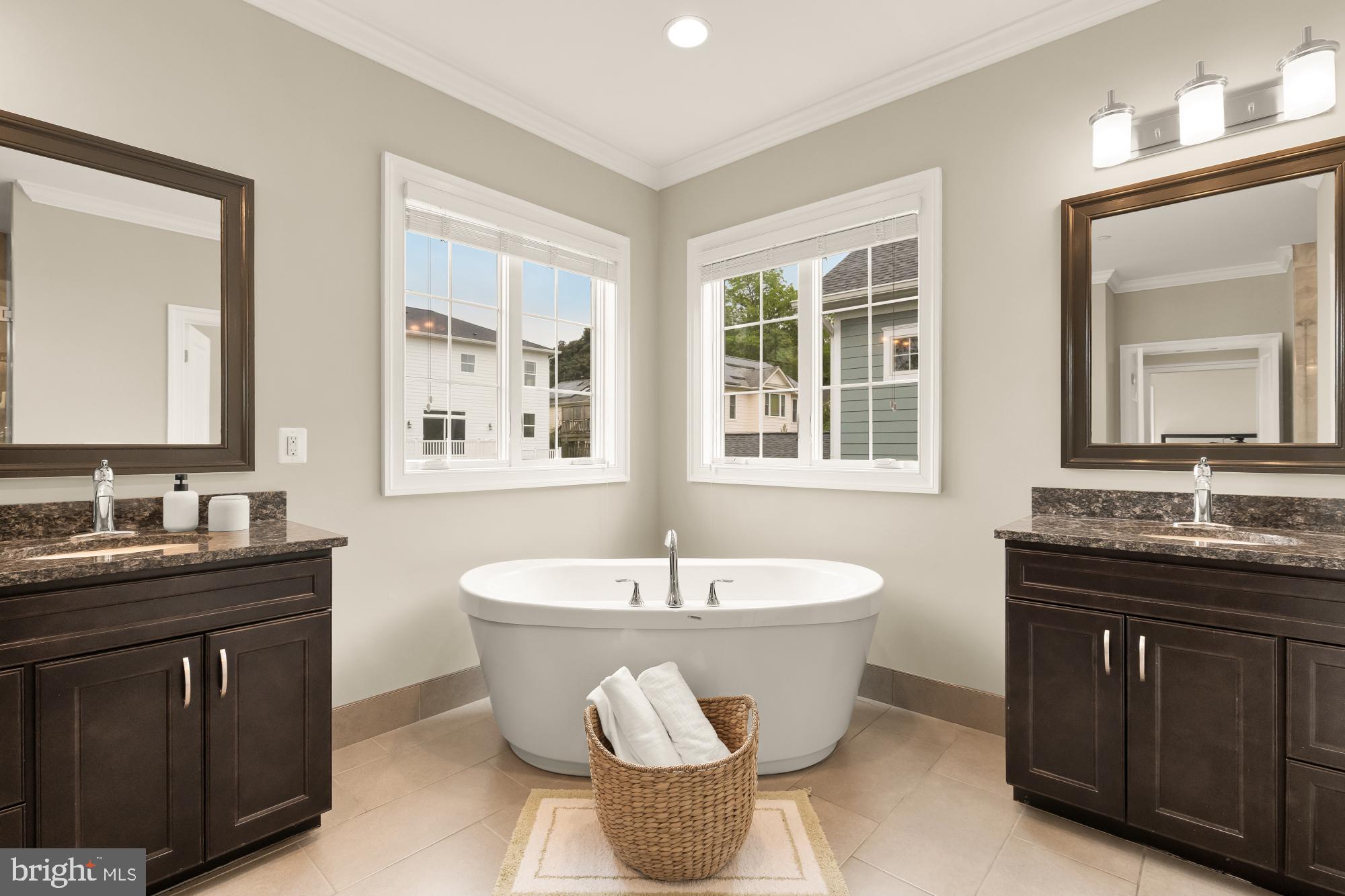 KENSINGTON TERRACE - Residential