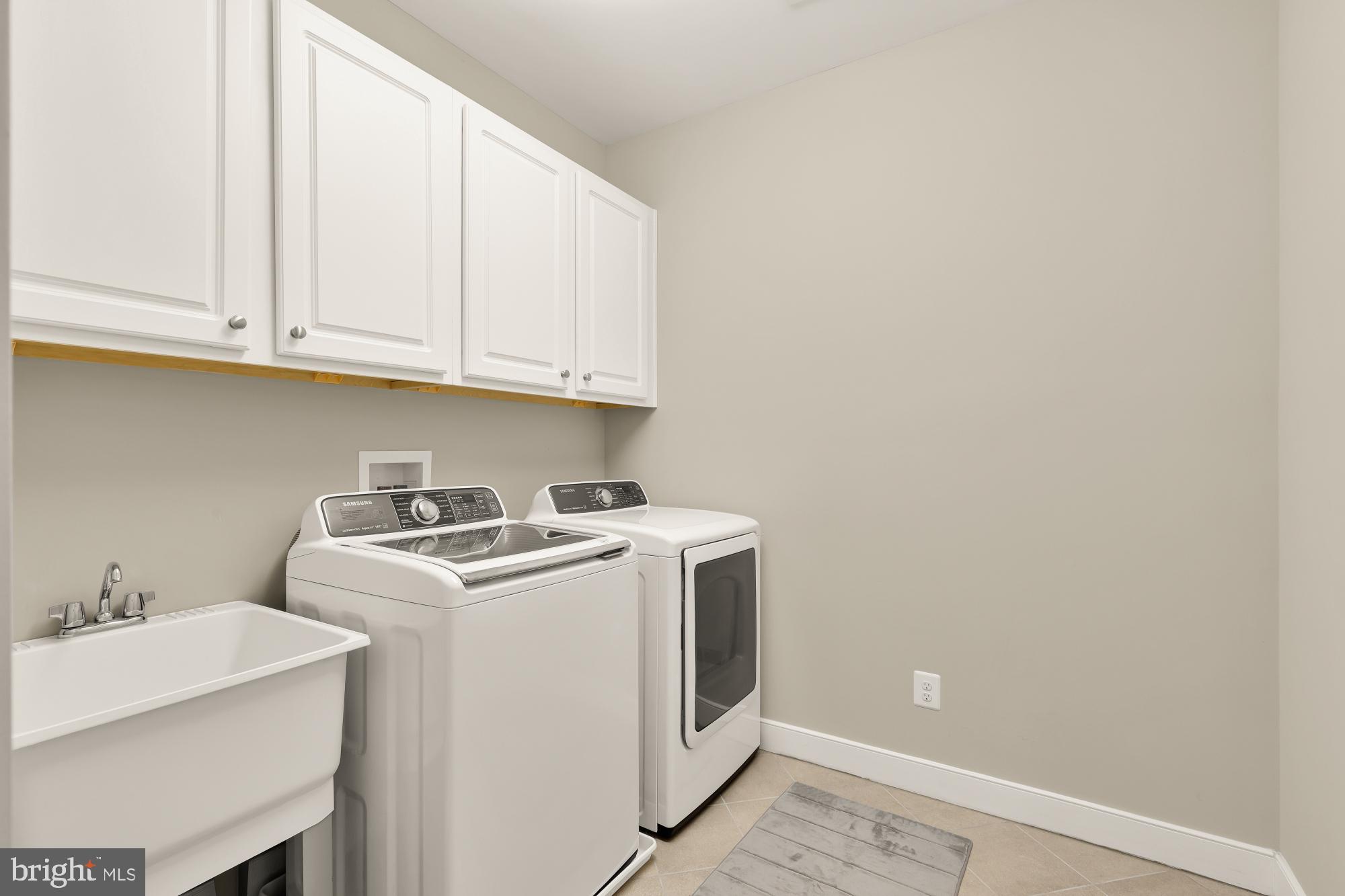 KENSINGTON TERRACE - Residential