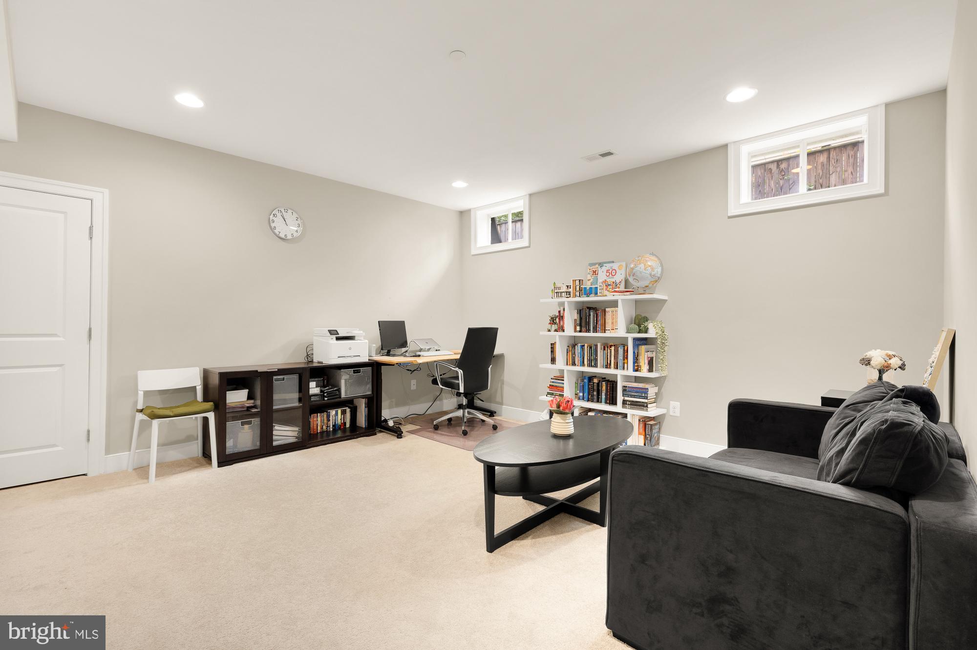 KENSINGTON TERRACE - Residential