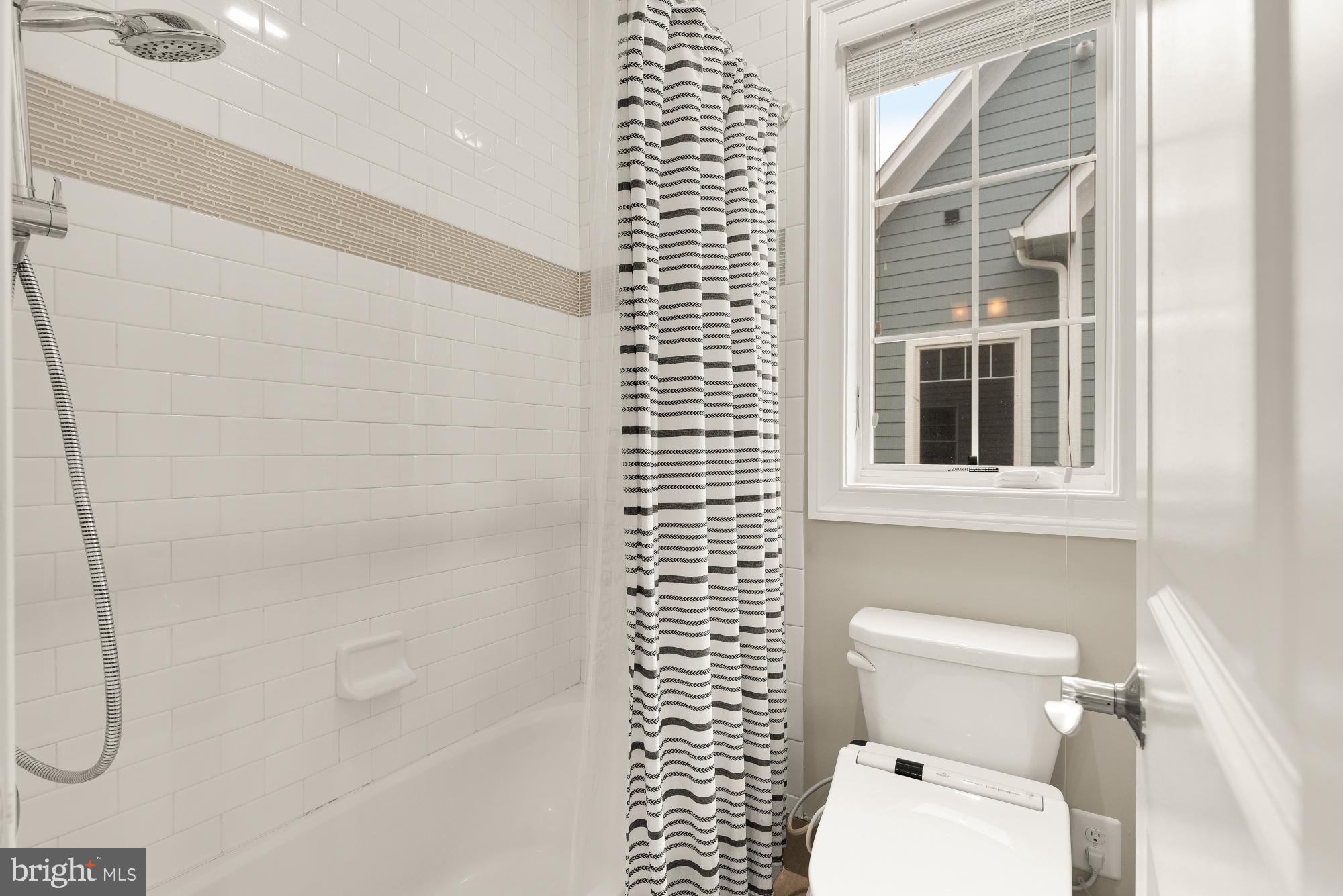 KENSINGTON TERRACE - Residential