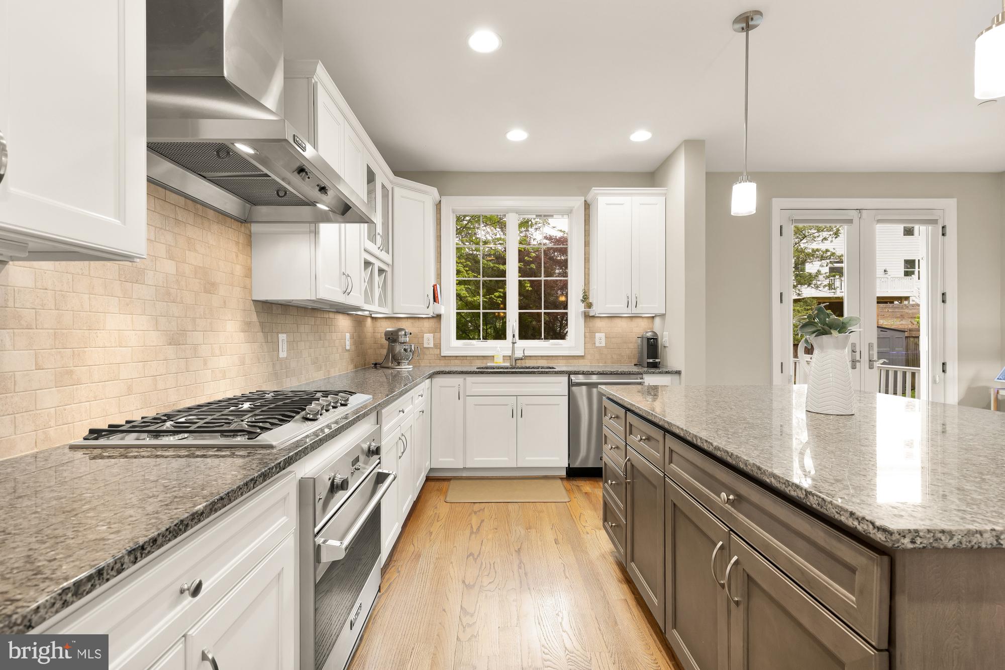 KENSINGTON TERRACE - Residential