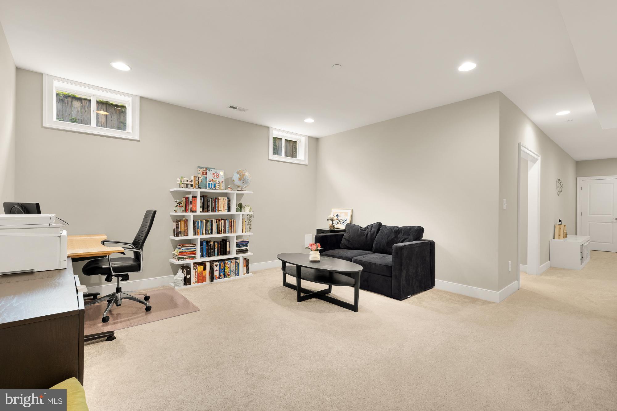 KENSINGTON TERRACE - Residential