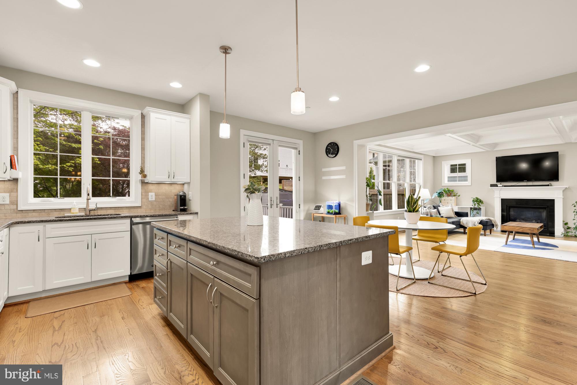 KENSINGTON TERRACE - Residential