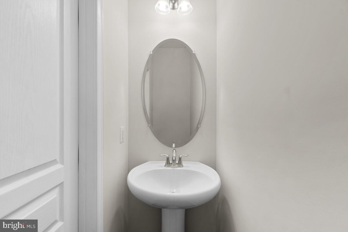 NORTH SHORE FOREST - Residential