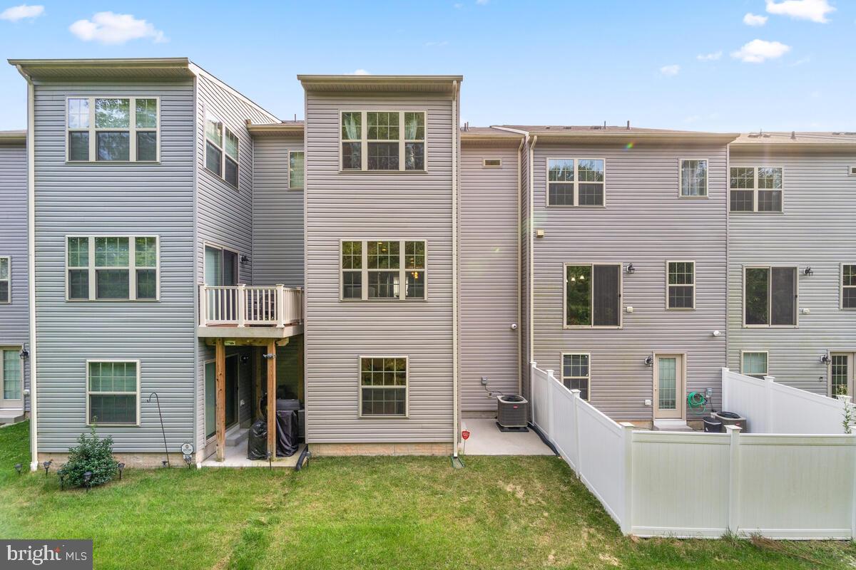 NORTH SHORE FOREST - Residential