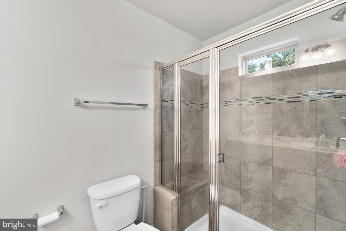 NORTH SHORE FOREST - Residential