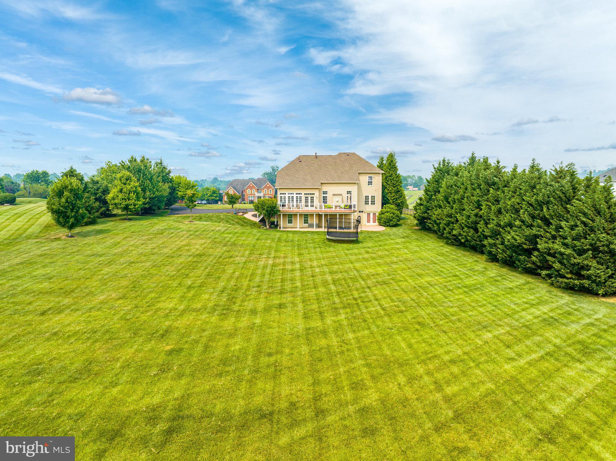 HOLLY RIDGE AT LAWNVALE - Residential