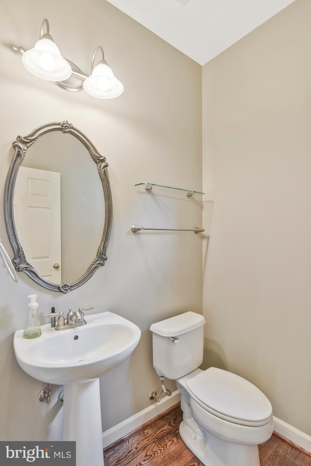 HOLLY RIDGE AT LAWNVALE - Residential