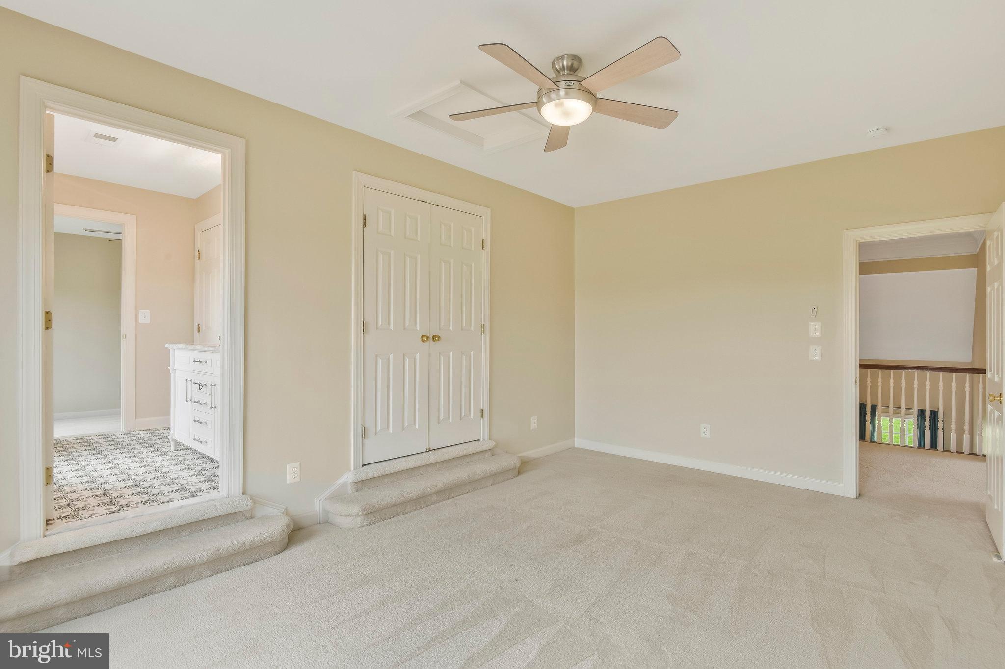 HOLLY RIDGE AT LAWNVALE - Residential