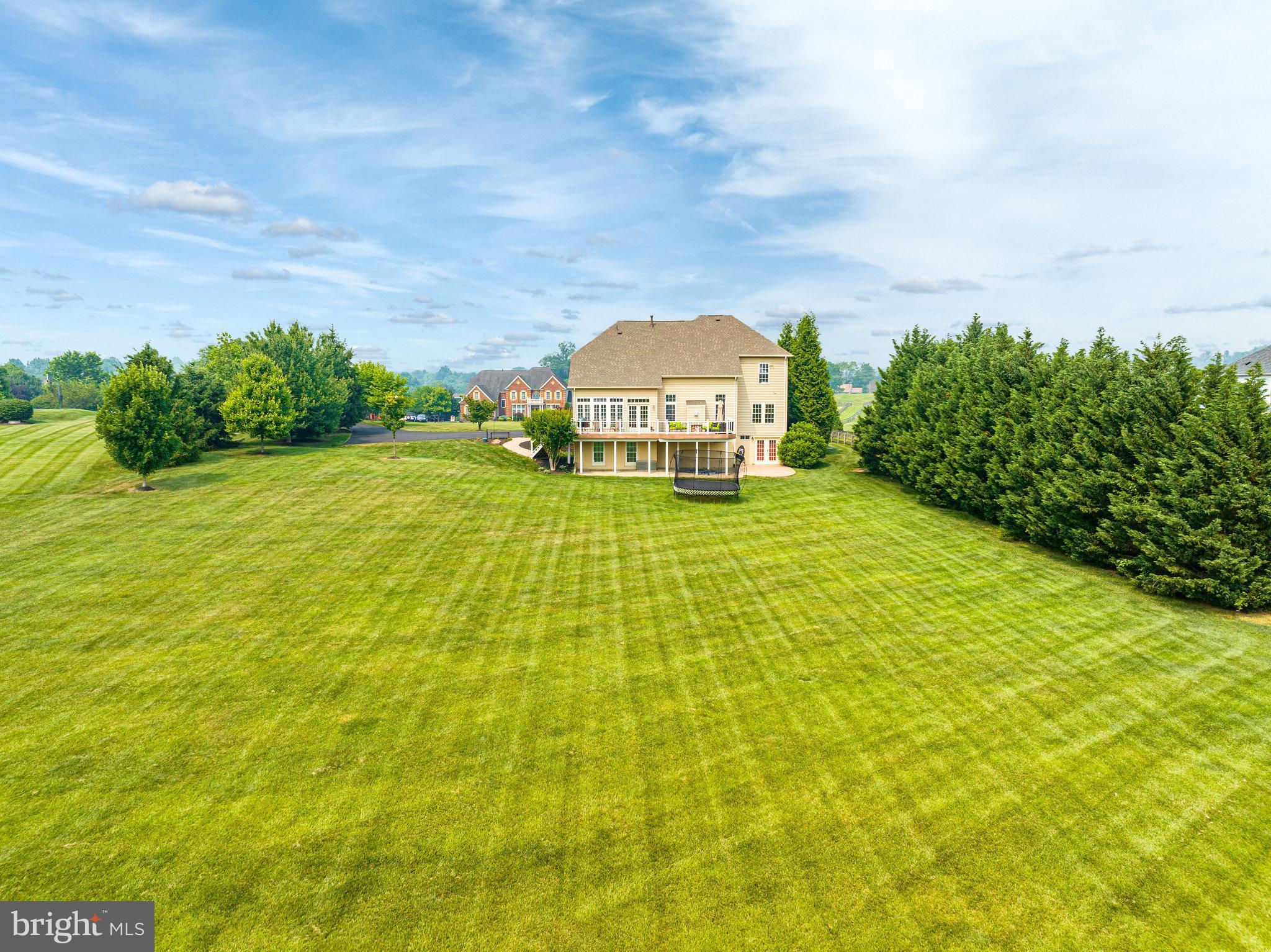 HOLLY RIDGE AT LAWNVALE - Residential