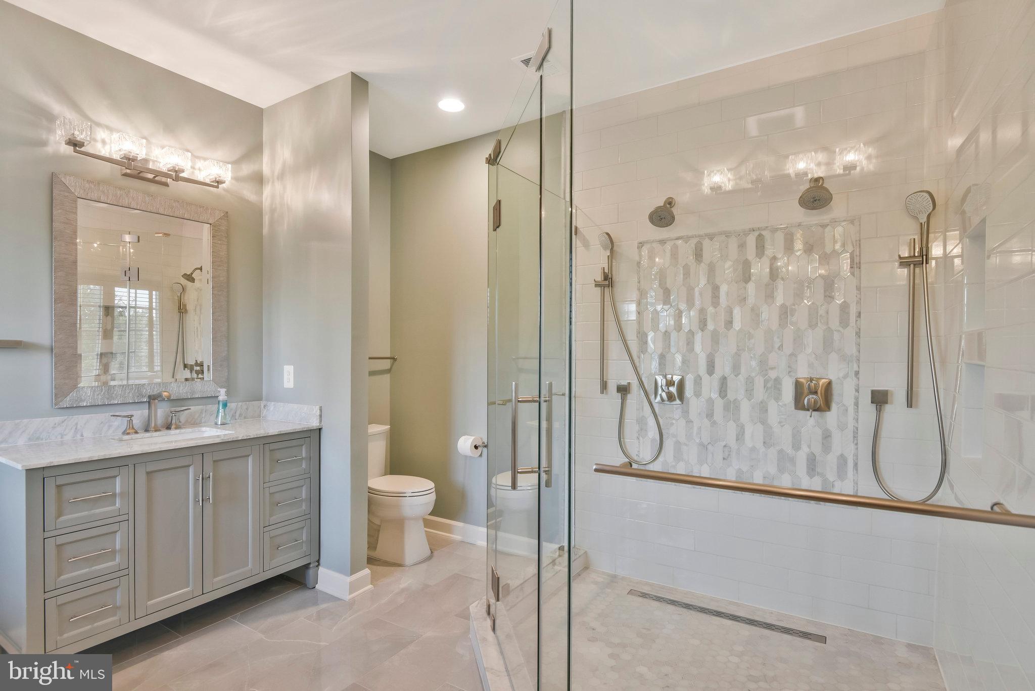 HOLLY RIDGE AT LAWNVALE - Residential