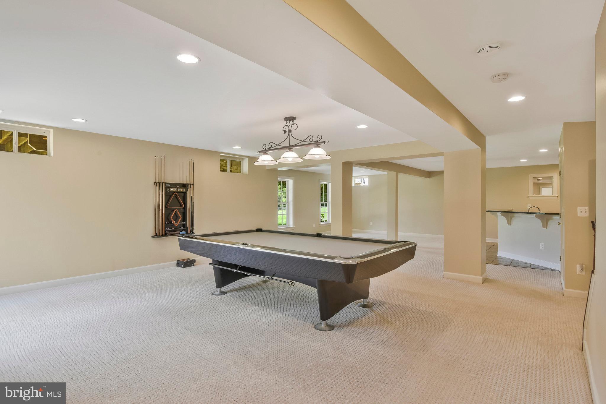 HOLLY RIDGE AT LAWNVALE - Residential