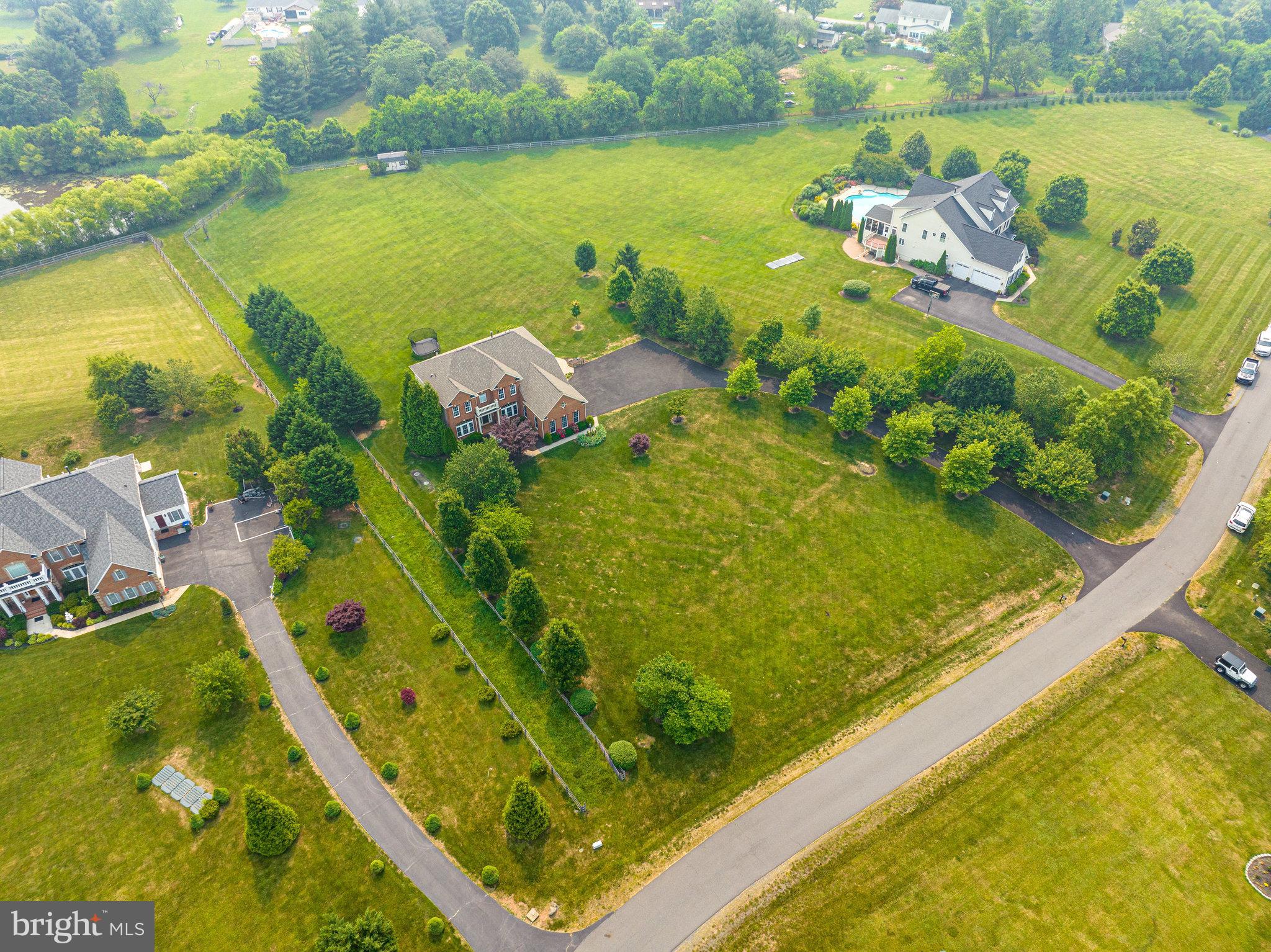 HOLLY RIDGE AT LAWNVALE - Residential