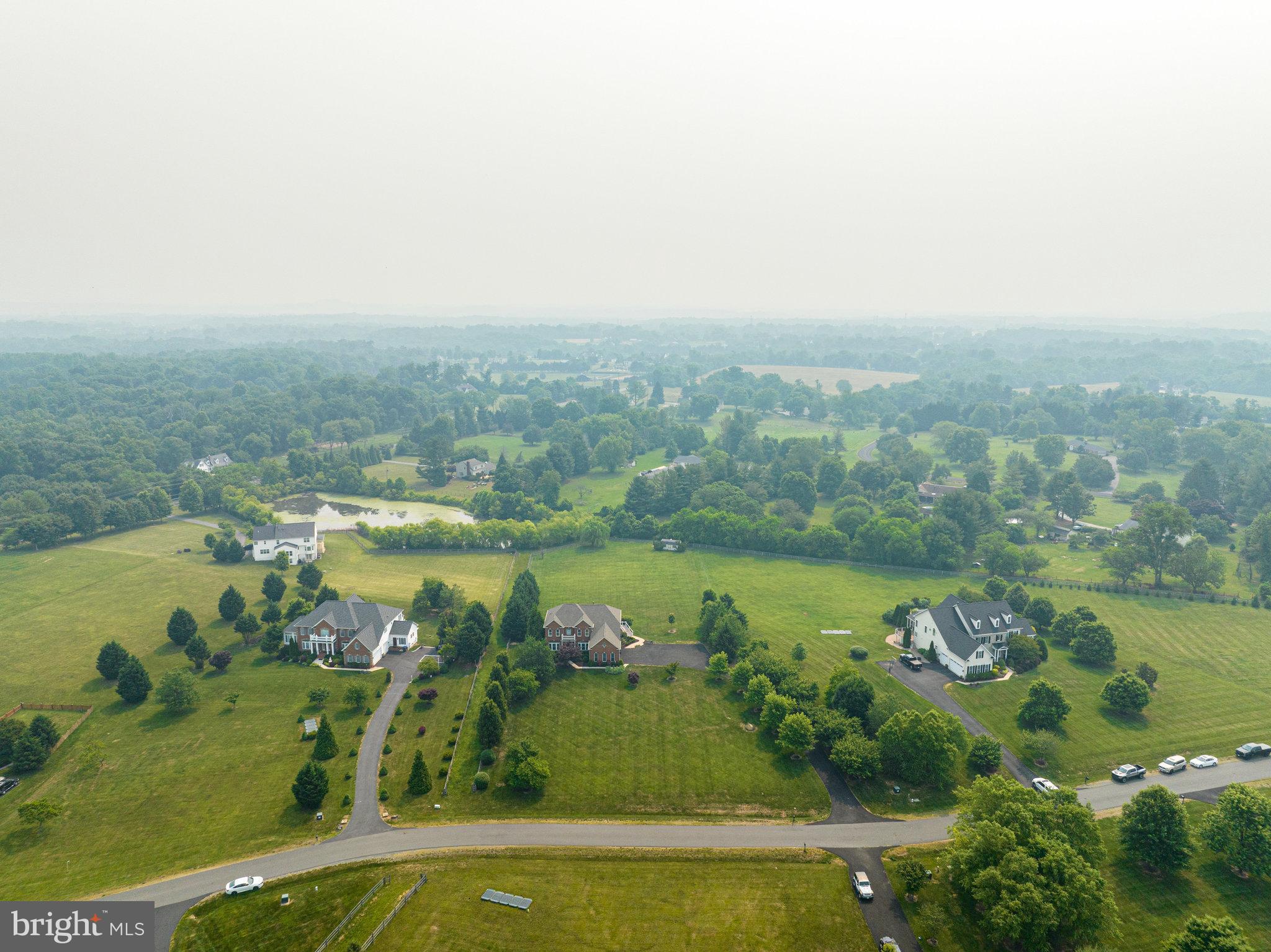 HOLLY RIDGE AT LAWNVALE - Residential