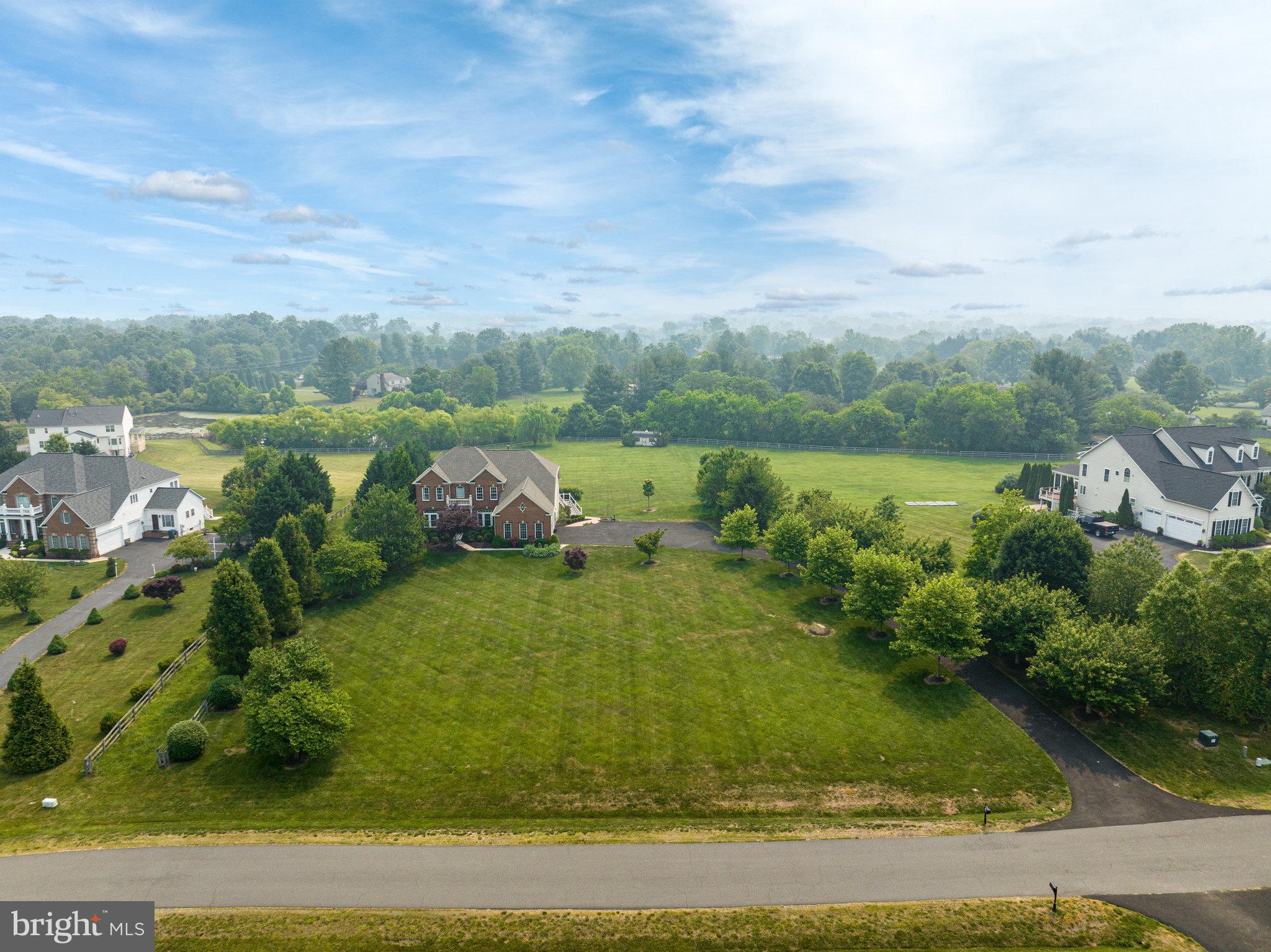 HOLLY RIDGE AT LAWNVALE - Residential