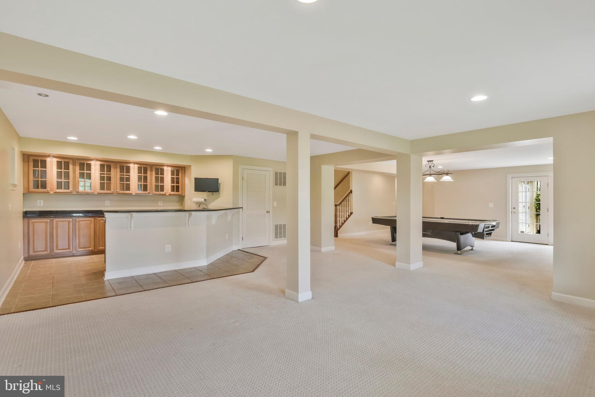 HOLLY RIDGE AT LAWNVALE - Residential