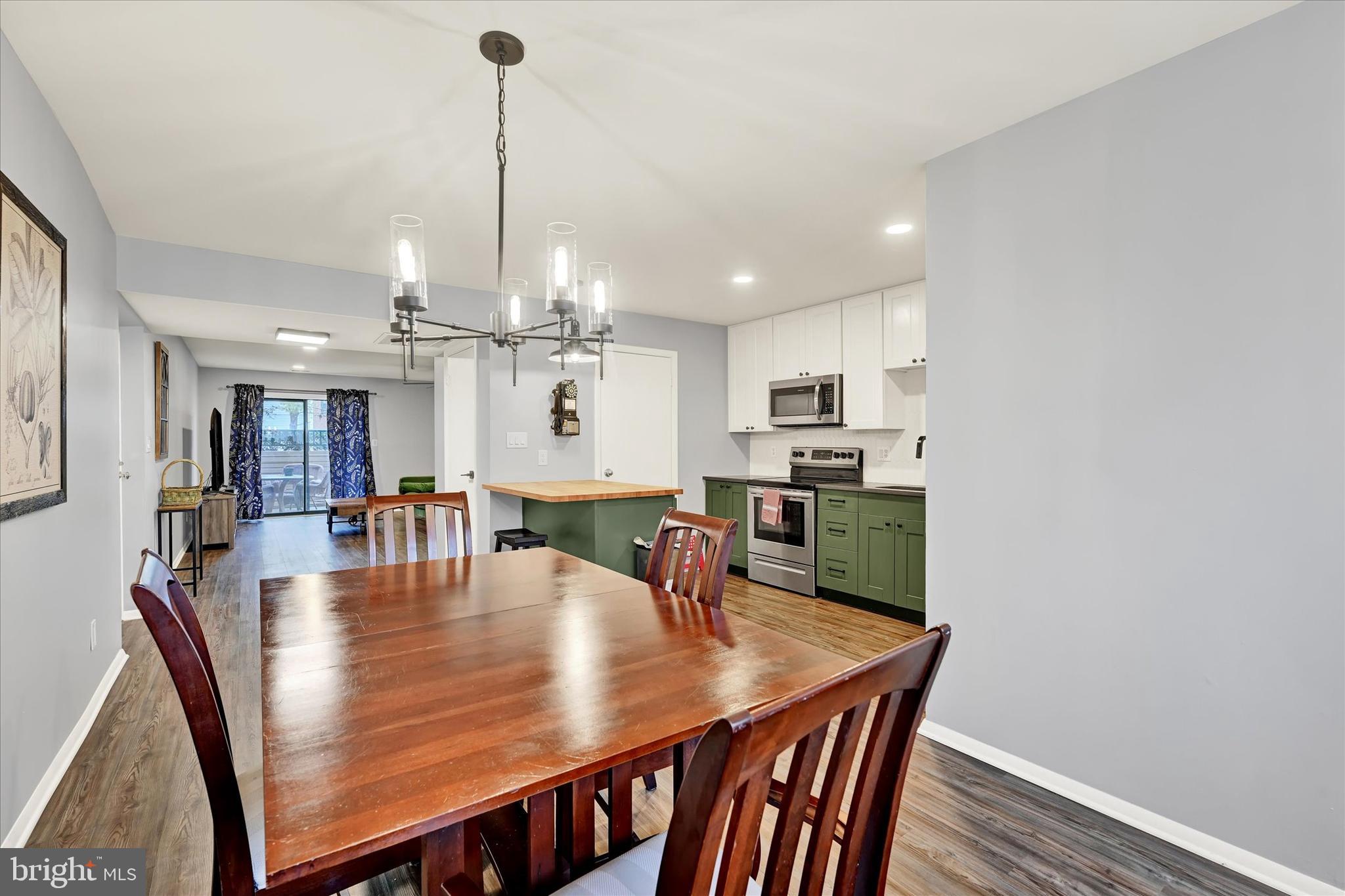 OWINGS MILLS - Residential