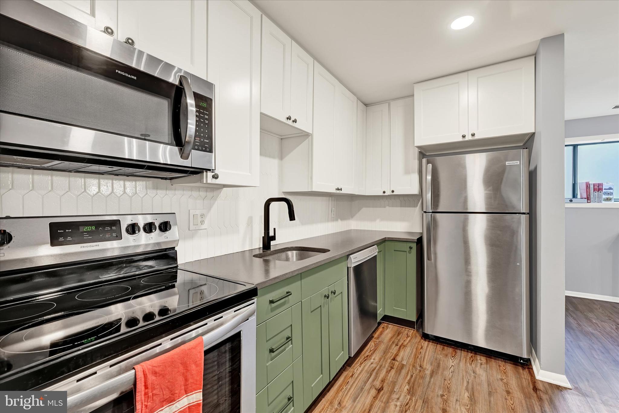 OWINGS MILLS - Residential