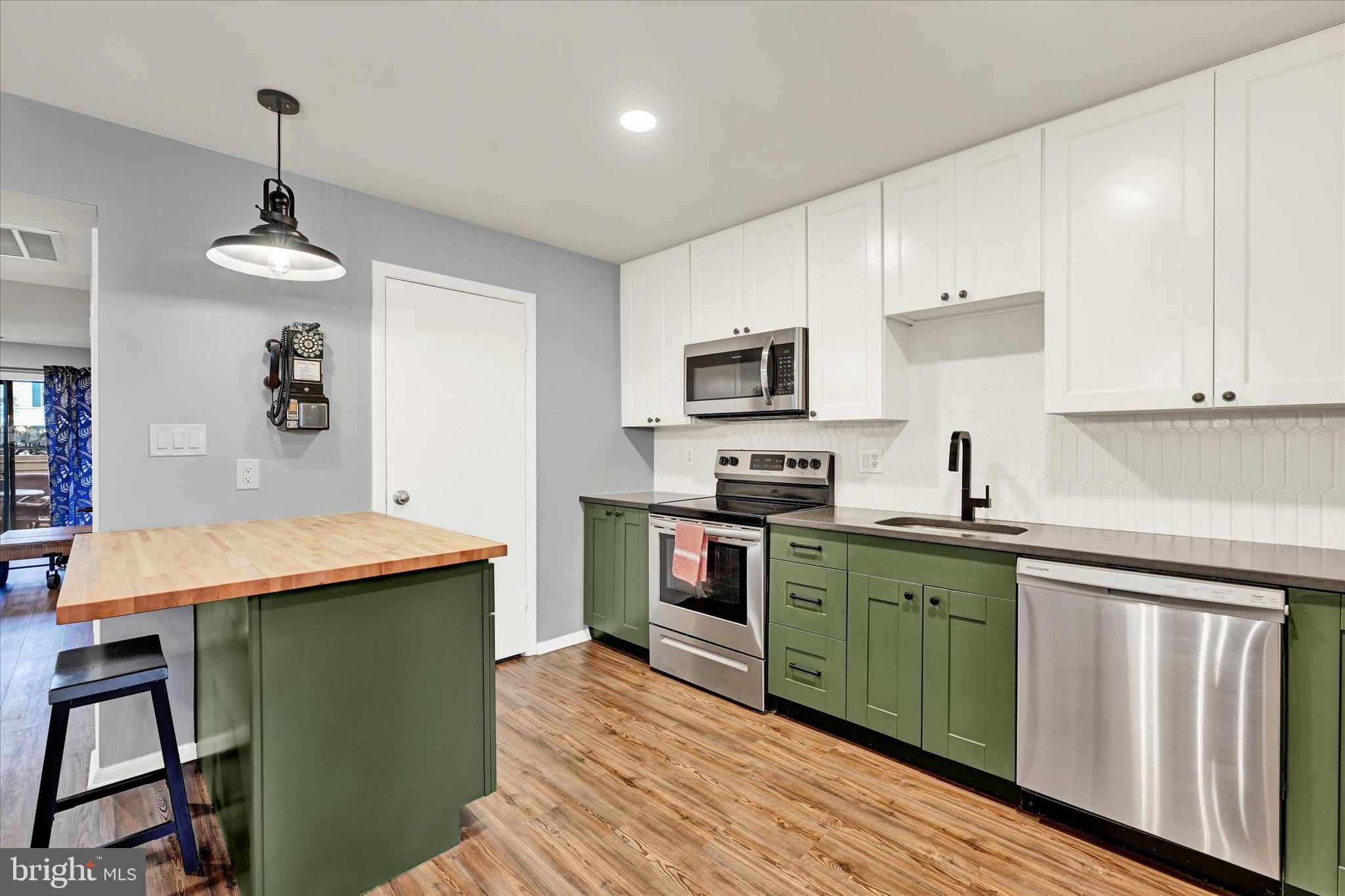 OWINGS MILLS - Residential