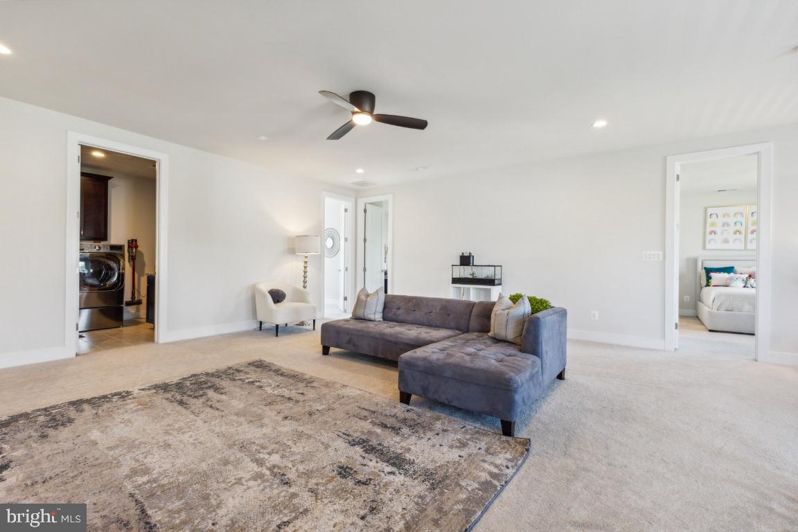 DOMINION VALLEY COUNTRY CLUB - Residential