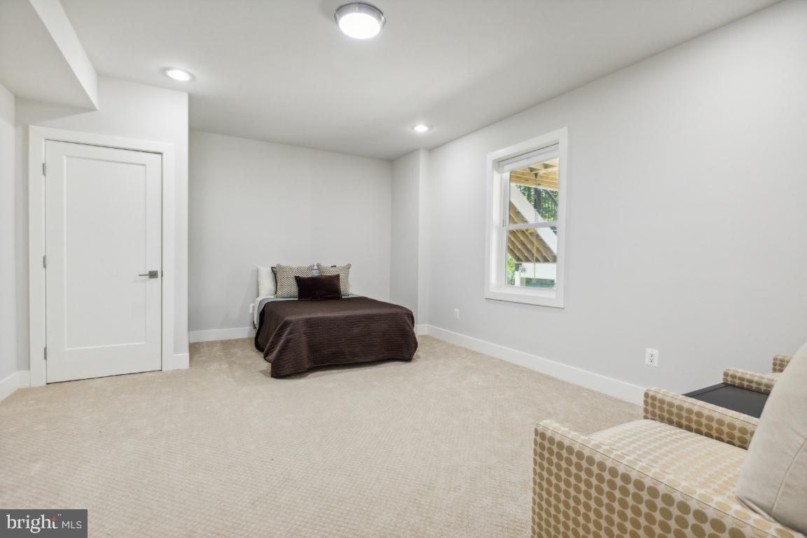 DOMINION VALLEY COUNTRY CLUB - Residential