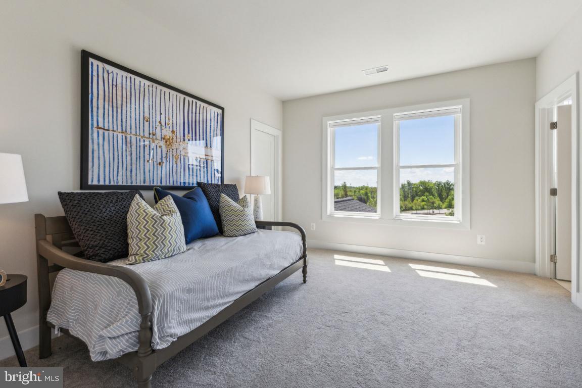 DOMINION VALLEY COUNTRY CLUB - Residential