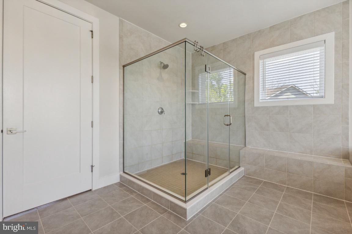 DOMINION VALLEY COUNTRY CLUB - Residential