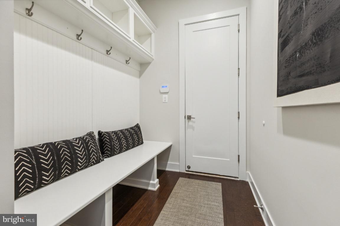 DOMINION VALLEY COUNTRY CLUB - Residential