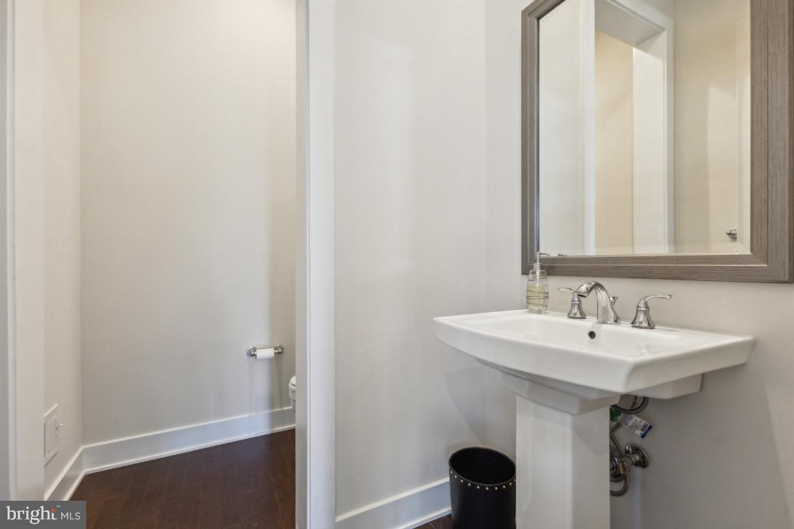 DOMINION VALLEY COUNTRY CLUB - Residential