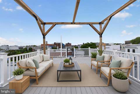 Townhouse For Sale - 2448 Amber Street<br/> PHILADELPHIA, PA 19125