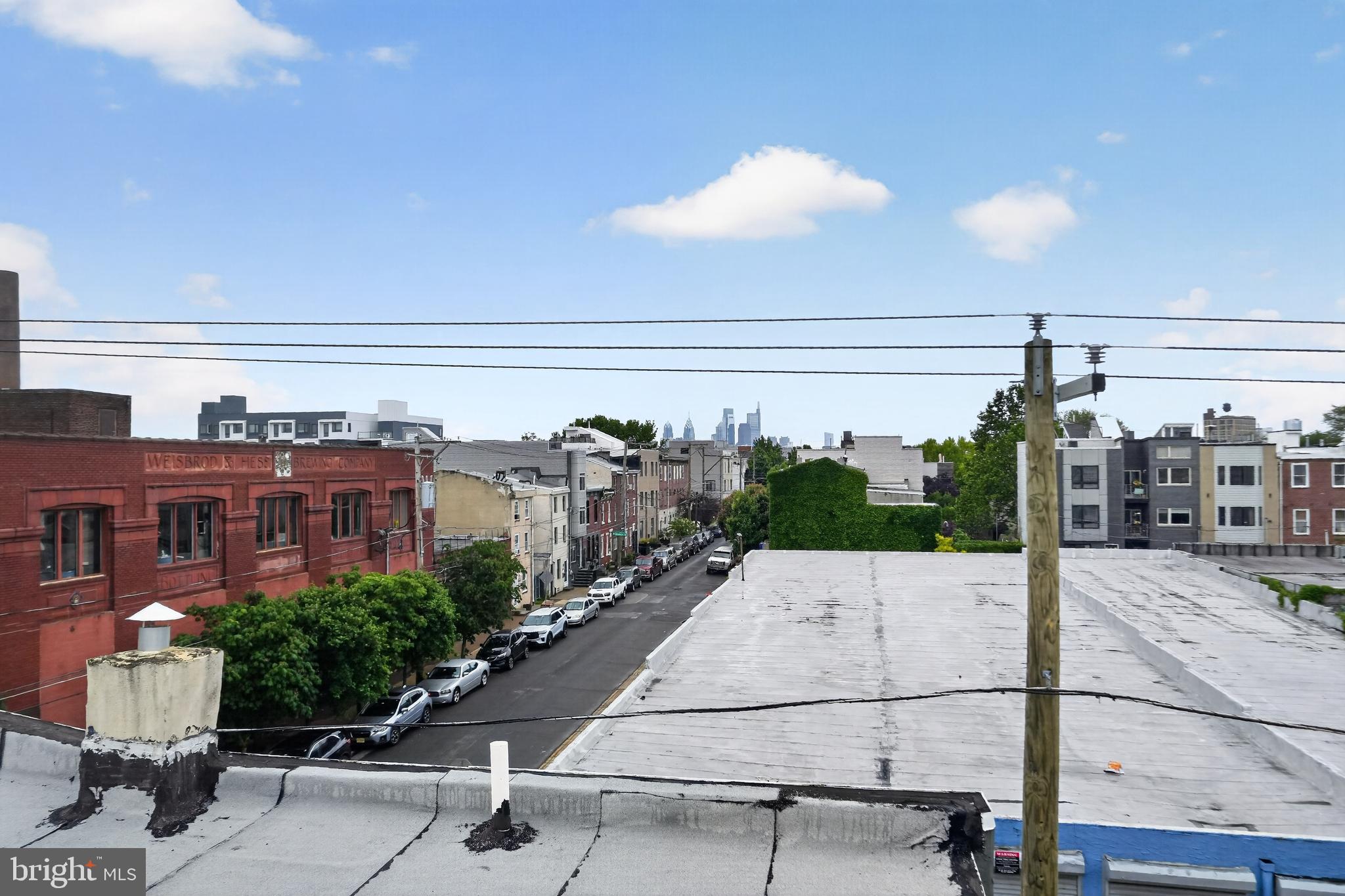 EAST KENSINGTON - Residential