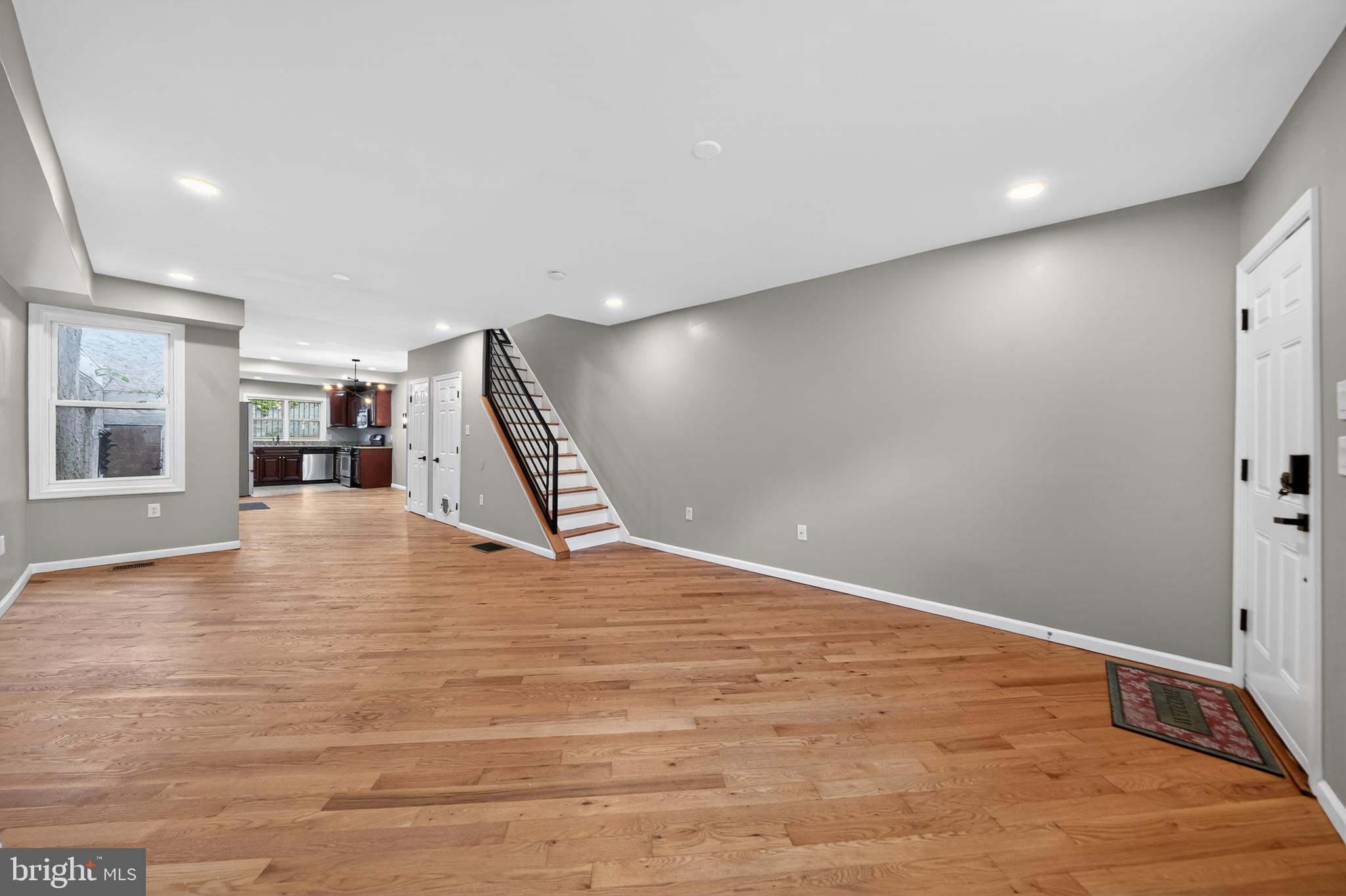 2448 AMBER STREET