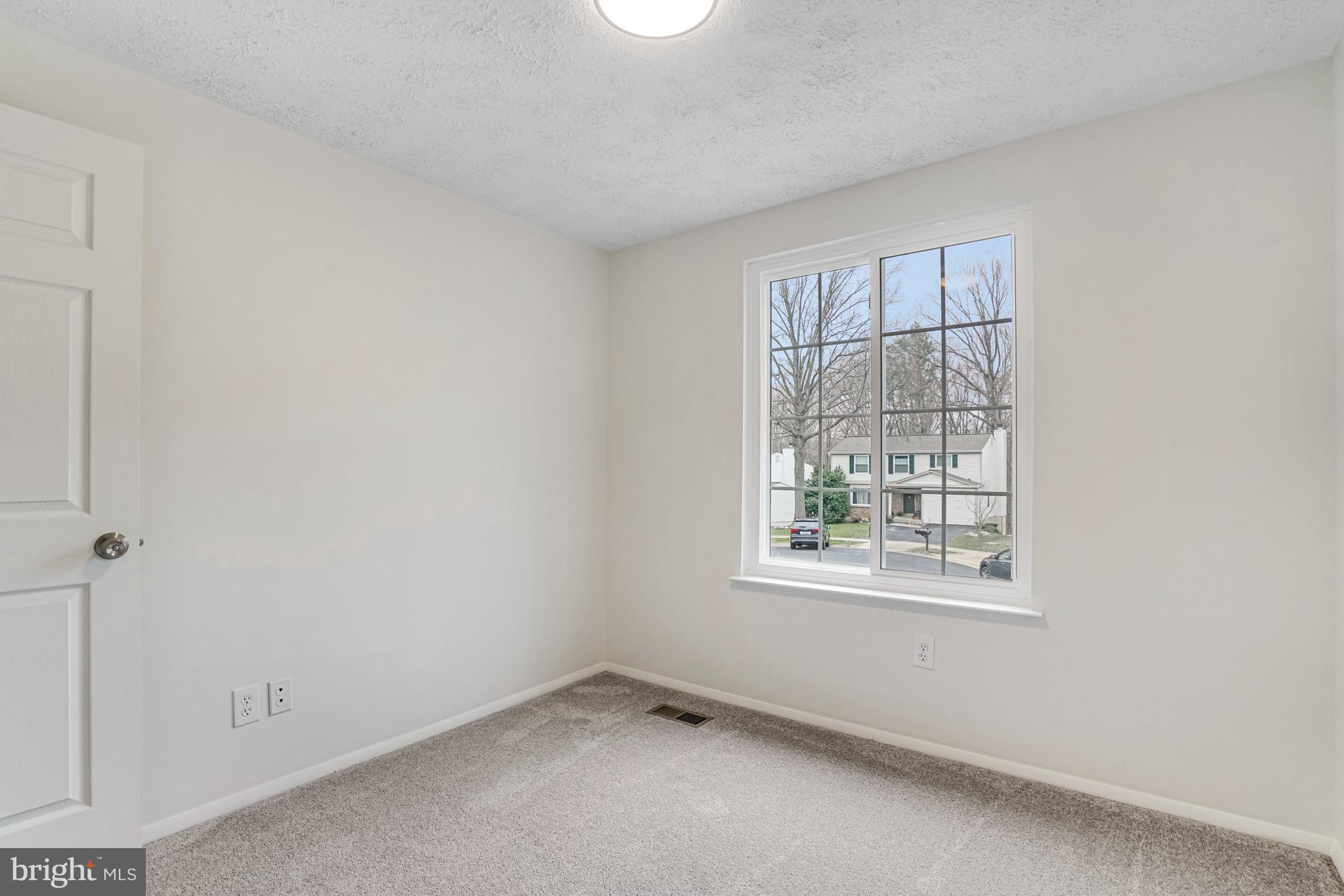 NEWINGTON FOREST - Residential