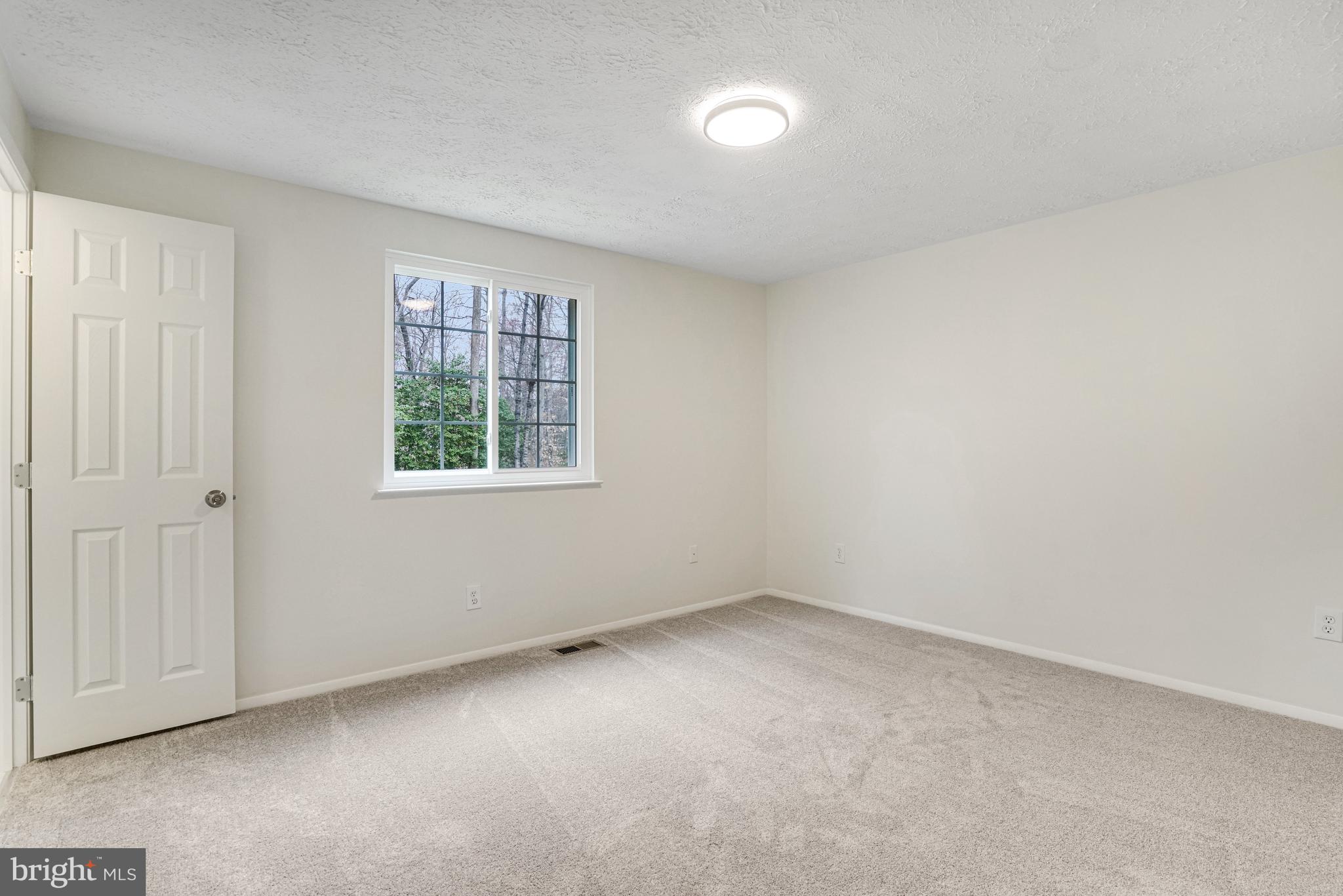 NEWINGTON FOREST - Residential