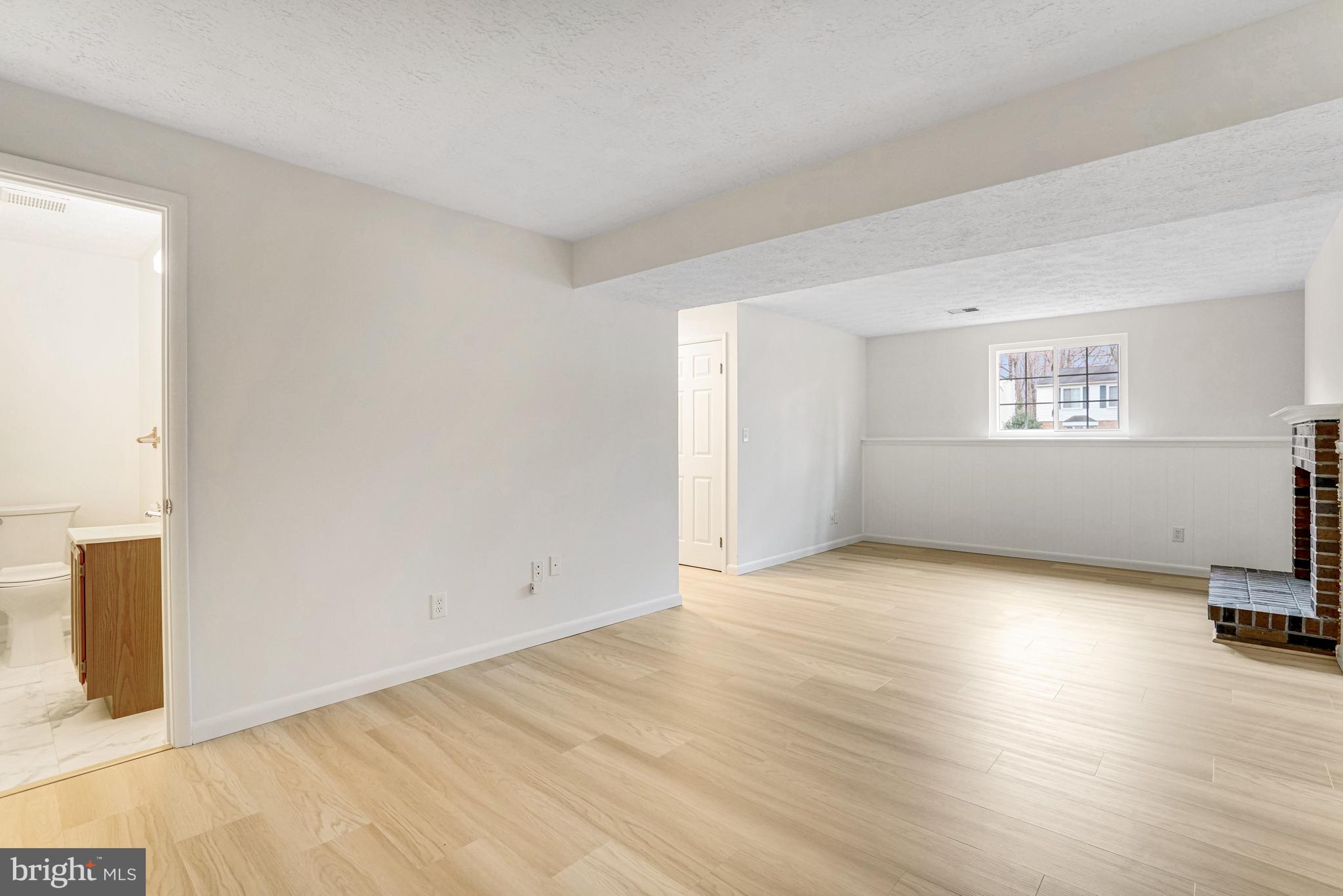 NEWINGTON FOREST - Residential