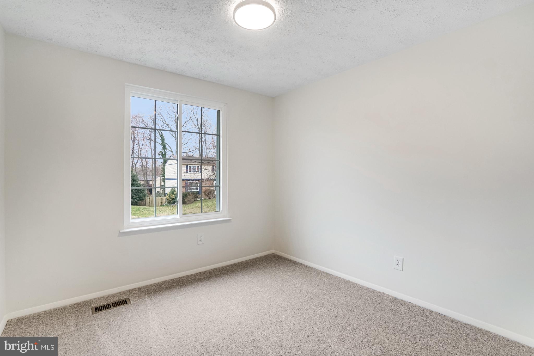 NEWINGTON FOREST - Residential