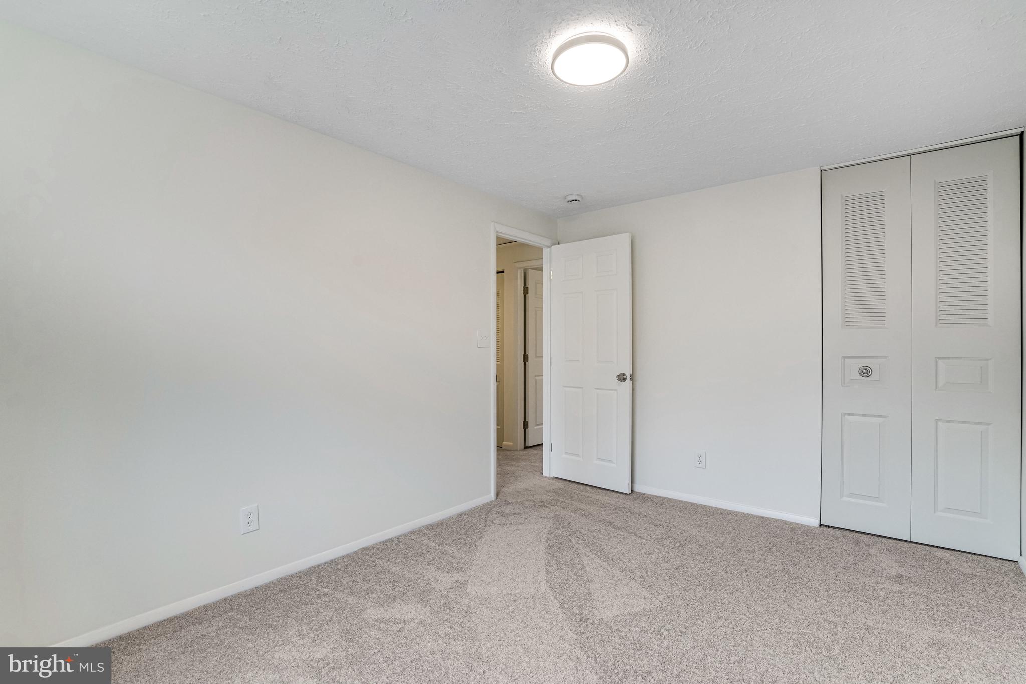 NEWINGTON FOREST - Residential