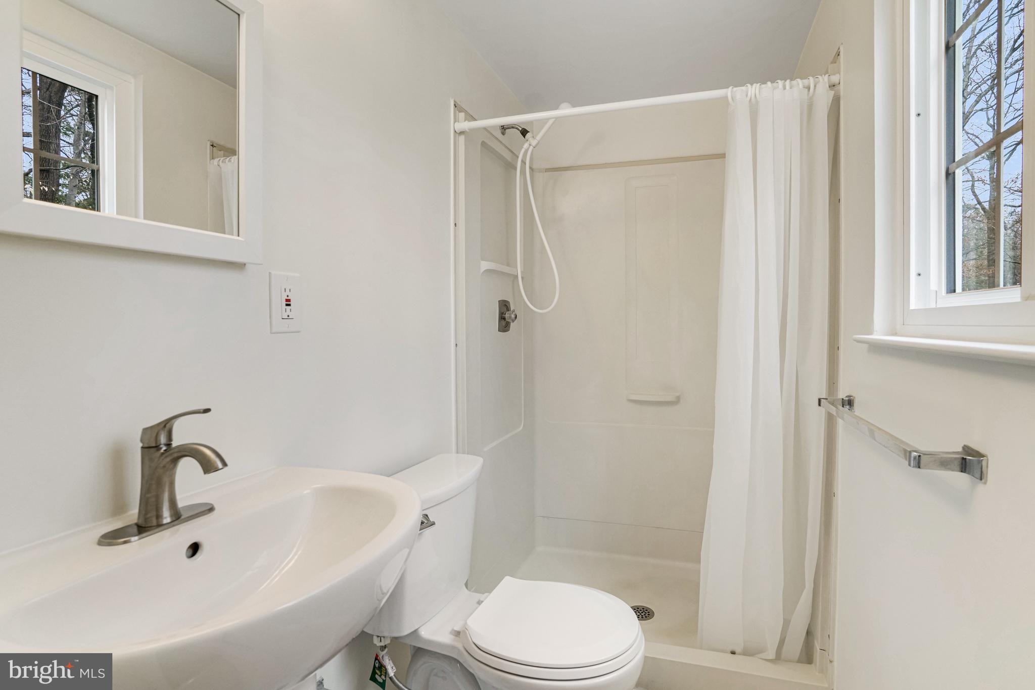 NEWINGTON FOREST - Residential