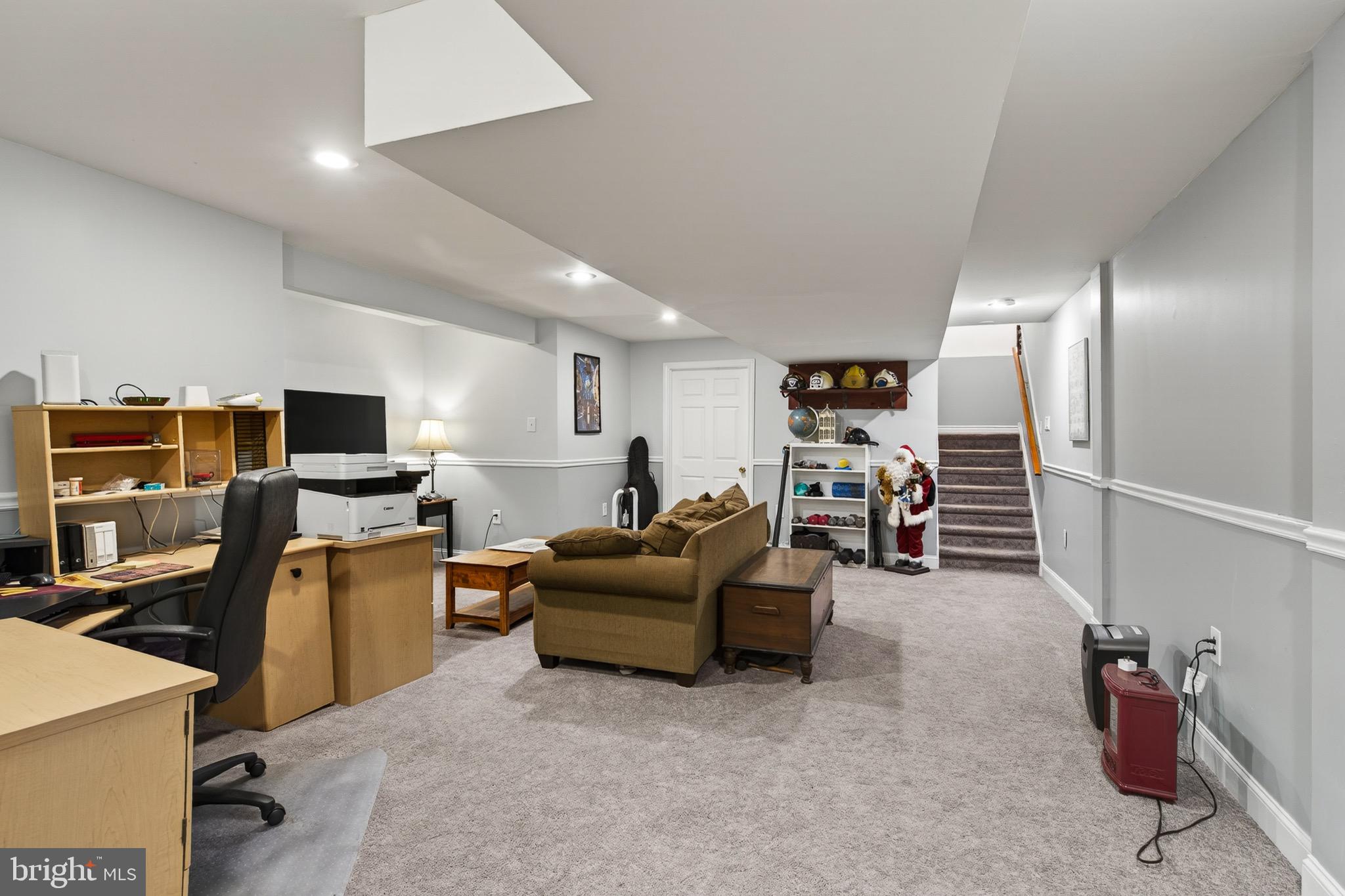 PENNSBURG - Residential